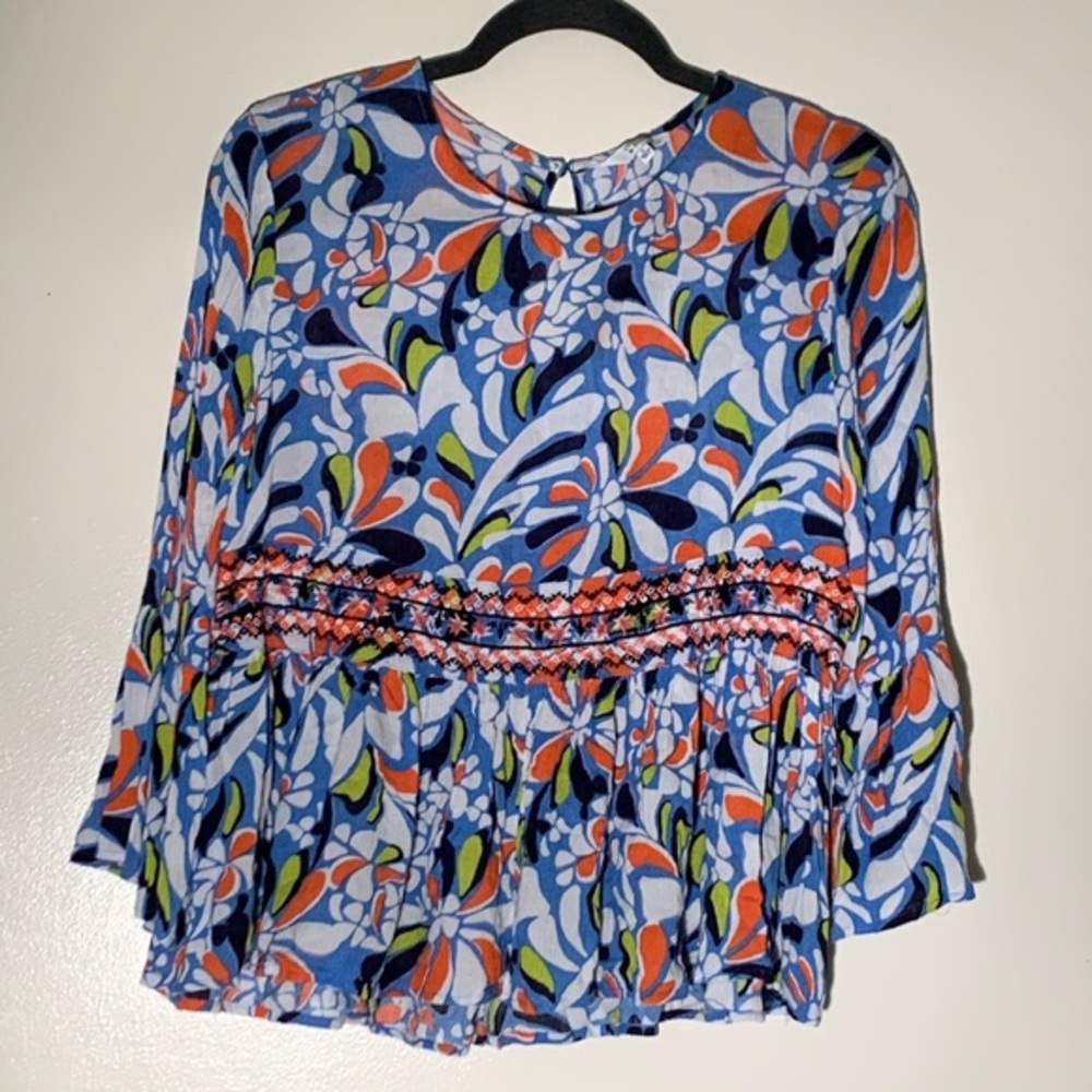 Crown & Ivy Multicolor Belk Sleeve Blouse | Small